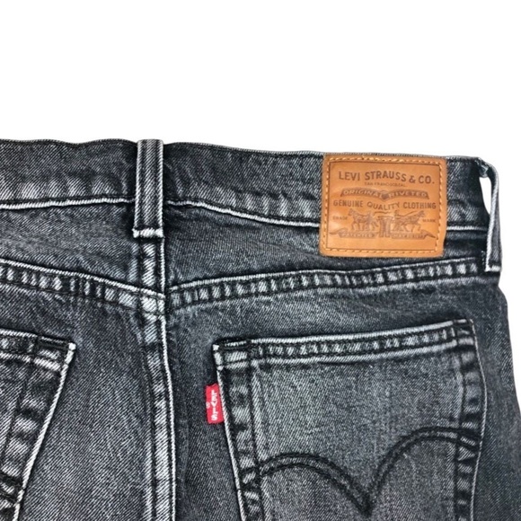Levi's Premium Wedgie Raw Hem Jeans | Grey | Size 27 Waist - Picture 5 of 8